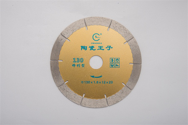 瓷磚外墻脫落？這些瓷磚切割片加工過(guò)的瓷磚還可以貼多久？